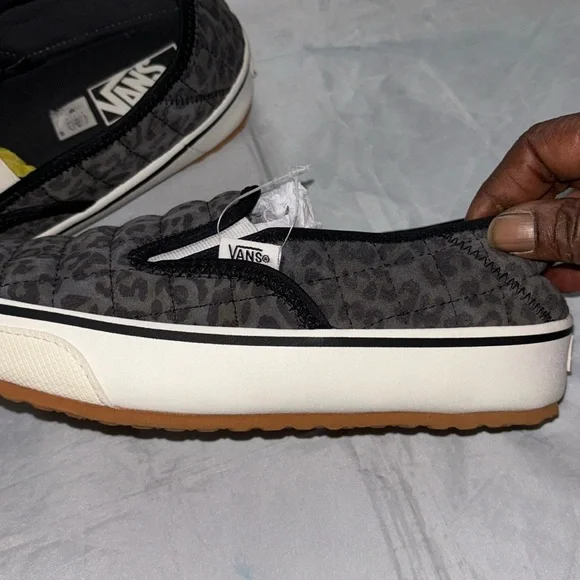 VANS Animal Print UltraCush Sneakers (Like New!) - Picture 8 of 8